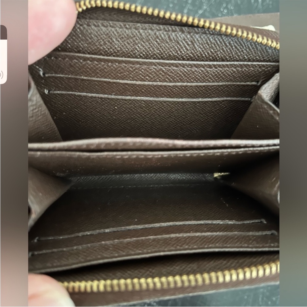 Louis Vuitton Damier Ebene Zippy Coin Purse - Picture 16 of 16